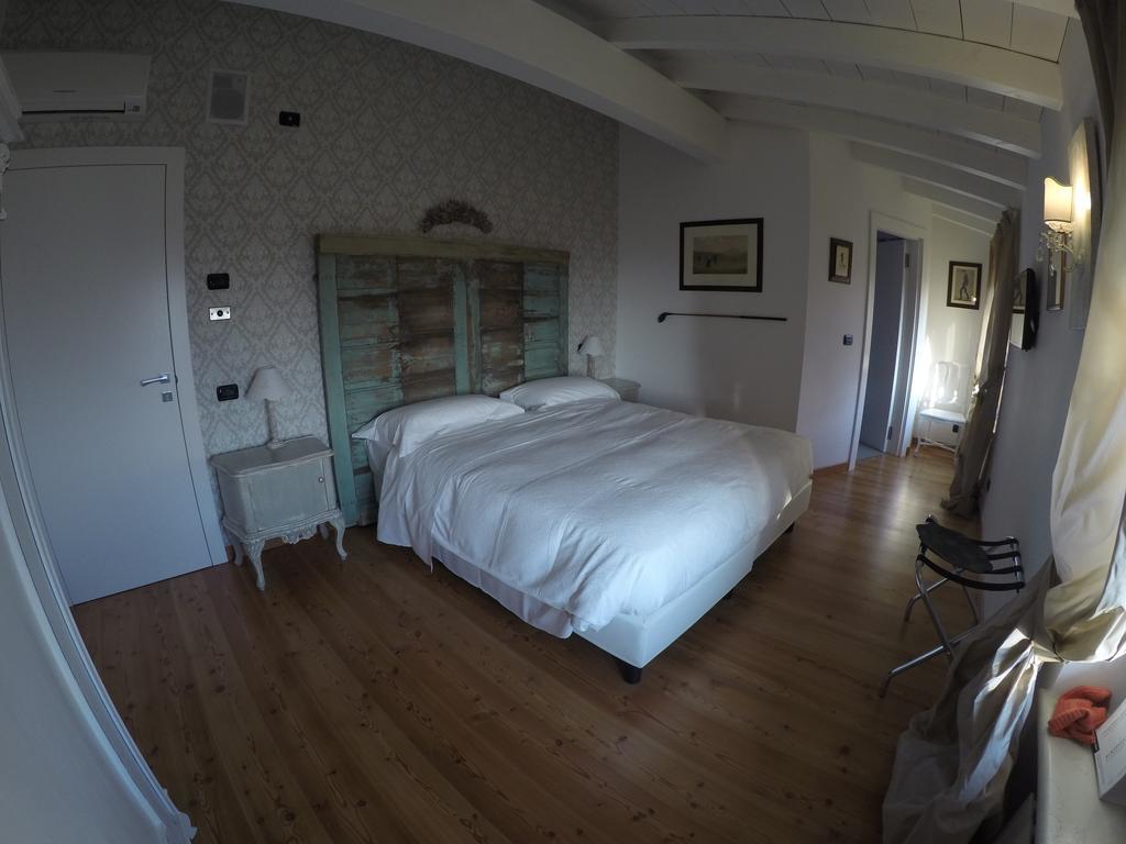 Garda & Golf Bed & Breakfast Caprino Veronese Room photo
