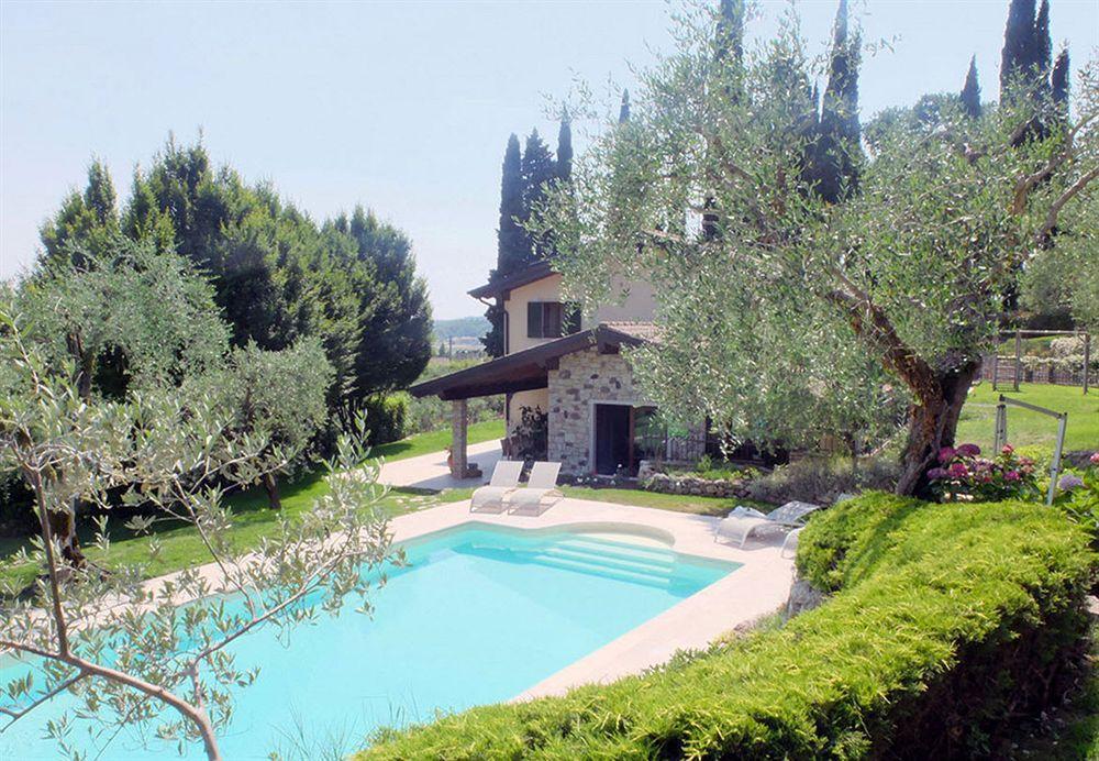 Garda & Golf Bed & Breakfast Caprino Veronese Exterior photo